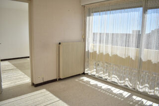  Appartement à louer 2 pièces 28 m²