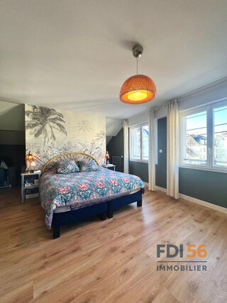  Maison � vendre 7 pi�ces 210 m�