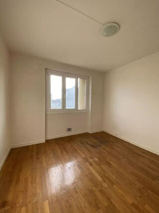  Appartement � louer 3 pi�ces 64 m�