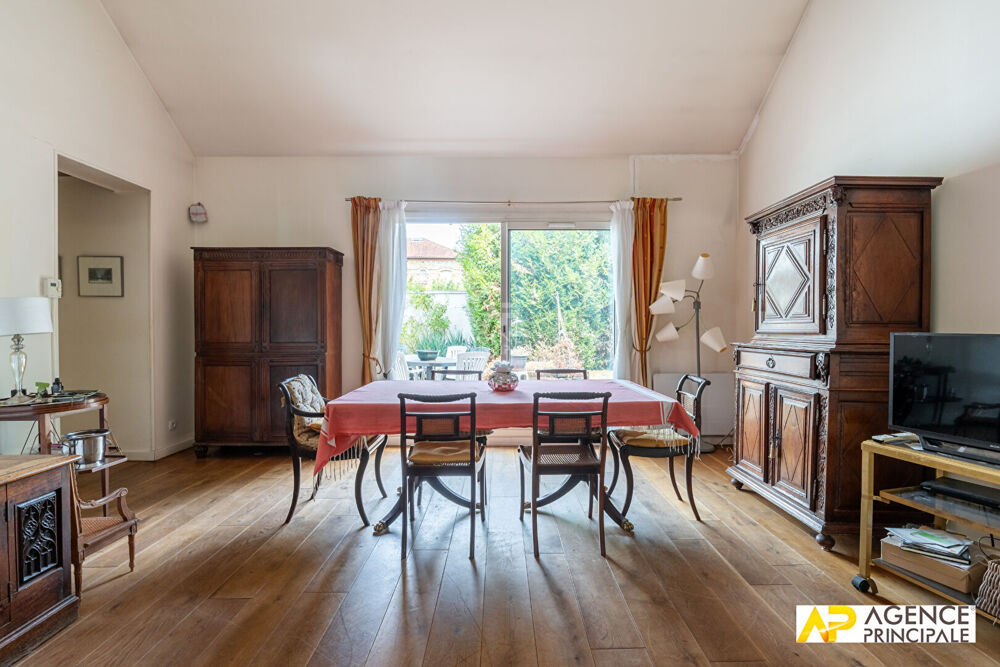 Vente Maison Maison Le Mesnil Le Roi 5 pièce(s) 113.65 m2 Le mesnil le roi