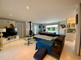  Maison � vendre 5 pi�ces 167 m� Jonzac