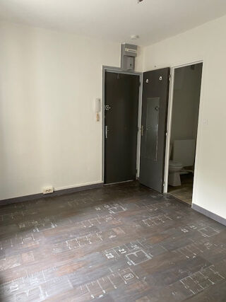  Appartement à louer 1 pièce 16 m²