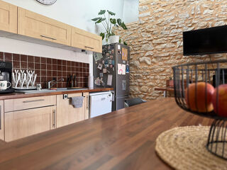  Maison � vendre 9 pi�ces 368 m�