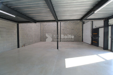   RIORGES - Local d'activité neuf de 138 m² 
