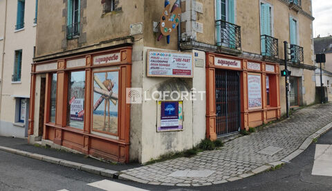 TRES BELLE VISIBILITE : Local commercial Redon 140 m2 164400 35600 Redon