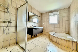  Maison à vendre 6 pièces 131 m²