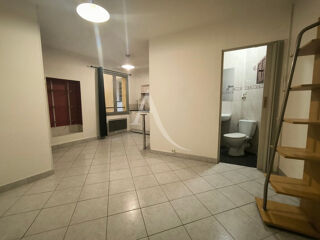  Appartement à louer 1 pièce 19 m²