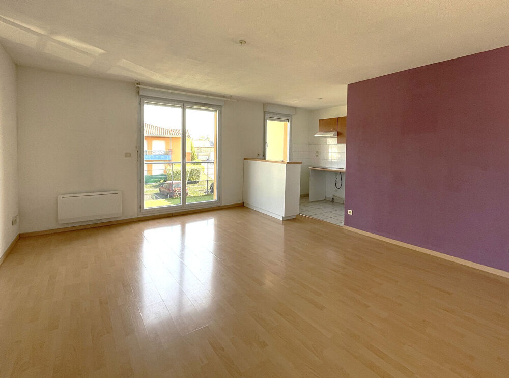 CAUSSADE - Appartement 2 pièces avec balcon -