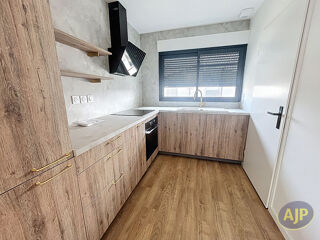  Appartement à louer 2 pièces 53 m²