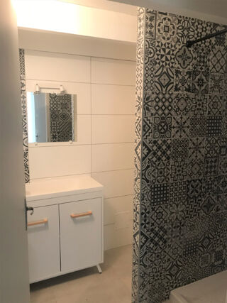  Appartement à louer 1 pièce 45 m²
