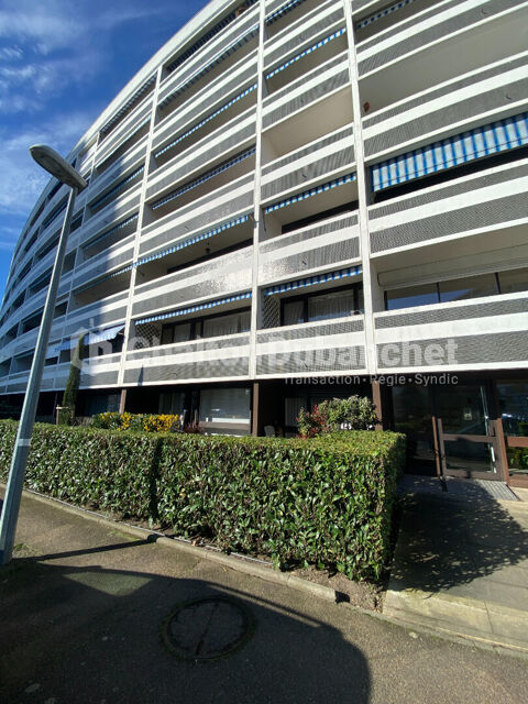 CENTRE ROANNE - Appartement T4 de 82 m² 117000 Roanne (42300)