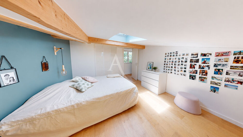 Vente Maison Maison 8 pièces de 200m² Montrabe