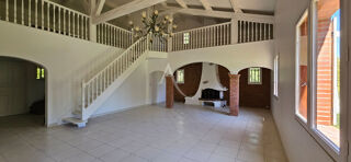  Maison  vendre 8 pices 