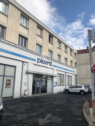  Appartement à louer 4 pièces 66 m²