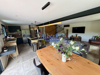 Vente Maison Maison Sanary Sur Mer 6 pièce(s) 170.60 m2 Sanary sur mer
