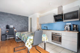  Appartement � vendre 4 pi�ces 83 m�