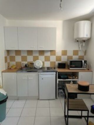  Appartement à louer 1 pièce 23 m²