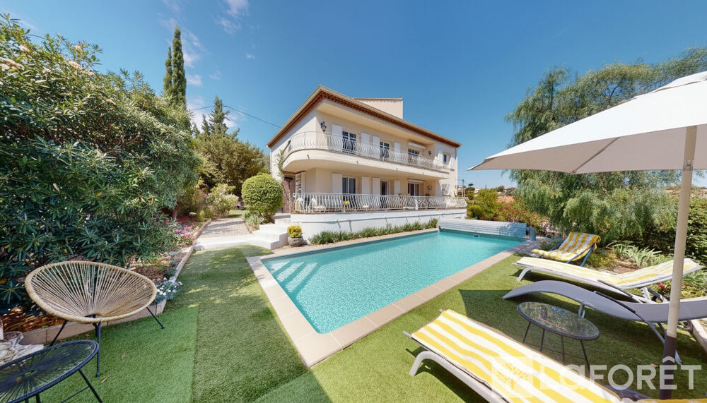 Maison Saint Aygulf 8 pièce(s) 180 m2