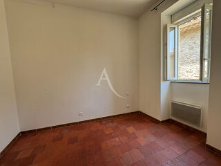  Appartement à louer 2 pièces 45 m²