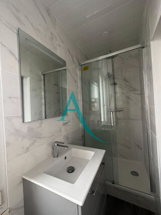  Appartement à louer 1 pièce 23 m²