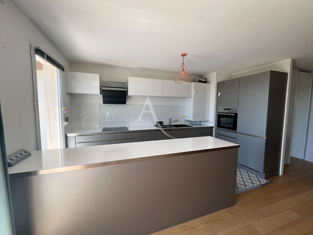 Appartement Yerres 3 pièce(s) 85 m2