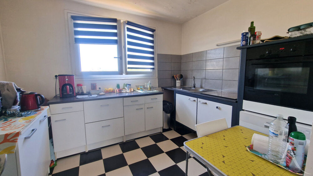 Appartement F2 à Mantes La Jolie de 49m² avec parking et cave