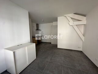  Appartement à louer 1 pièce 21 m²