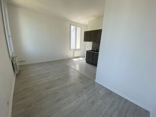  Appartement à louer 2 pièces 34 m²