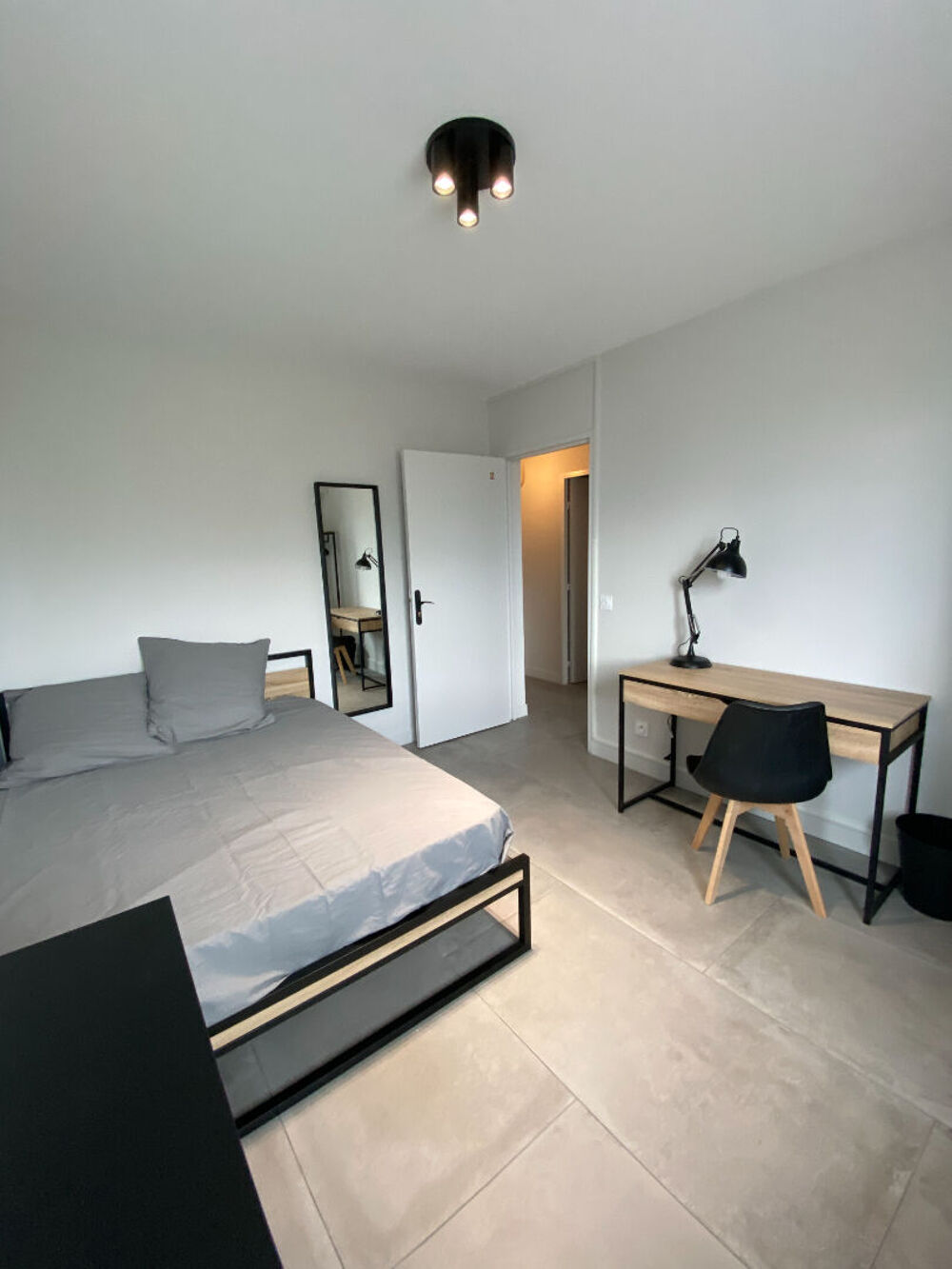 Chambre en colocation à louer - LYON 8ème