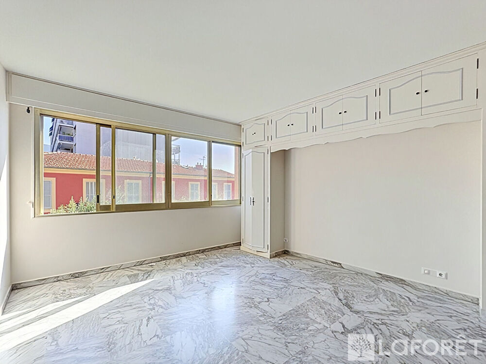 à vendre  Appartement Roquebrune-Cap-Martin (06190)