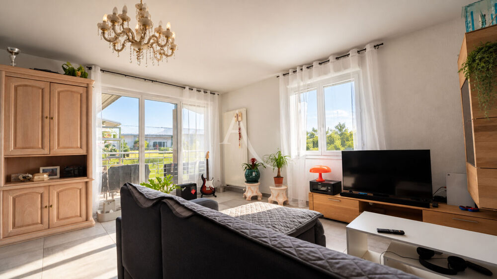 Vente Appartement Appartement T4 dernier étage avec terrasse Sud-Est à Saint-Julien-en-Genevois, proche centre et Genève Saint julien en genevois