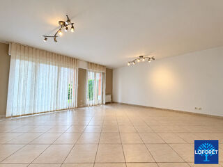 Vente Appartement VALENCIENNES ? APPARTEMENT DE STANDING DE 105 m² AVEC TERRASSE, GARAGE FERMÉ ET PARKING Valenciennes
