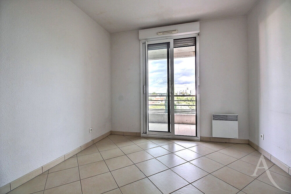 Vente Appartement Appartement Bègles 3 pièce(s) parking en sous-sol et piscine Begles