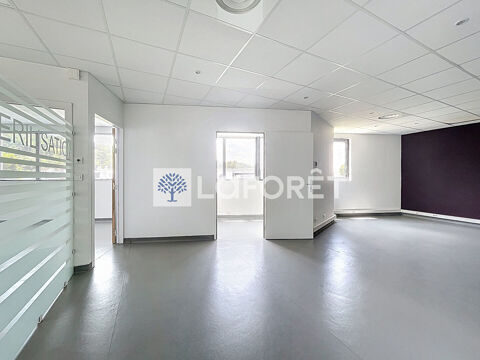 Local professionnel, bureaux 98 m&sup2; dans parc tertiaire 220000 38300 Bourgoin jallieu