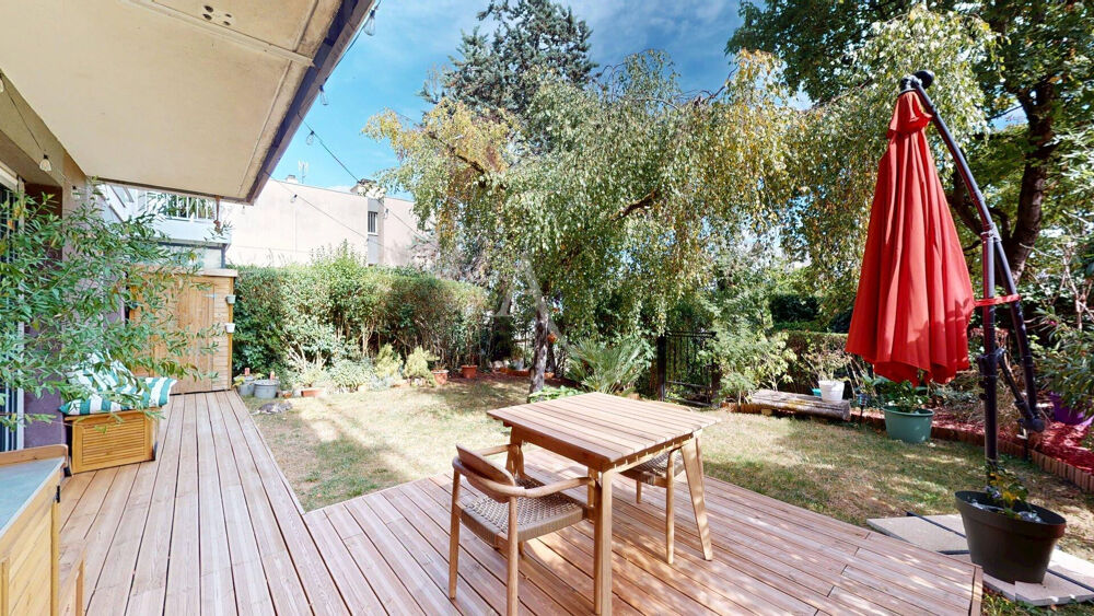 Appartement 123 m² en souplex avec terrasse et jardin