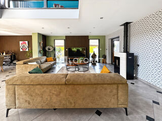  Maison � vendre 9 pi�ces 295 m�