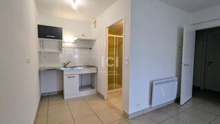  Appartement à louer 1 pièce 33 m²