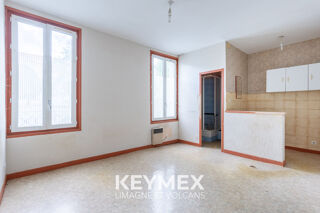  Immeuble � vendre 490 m�