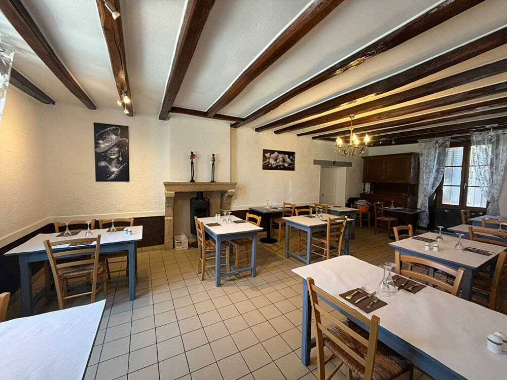 HAUTE-VIENNE -Restaurant Routier Réputé avec Spacieuse Habitation