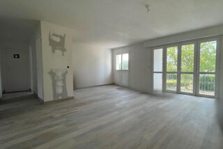  Appartement  vendre 5 pices 84 m