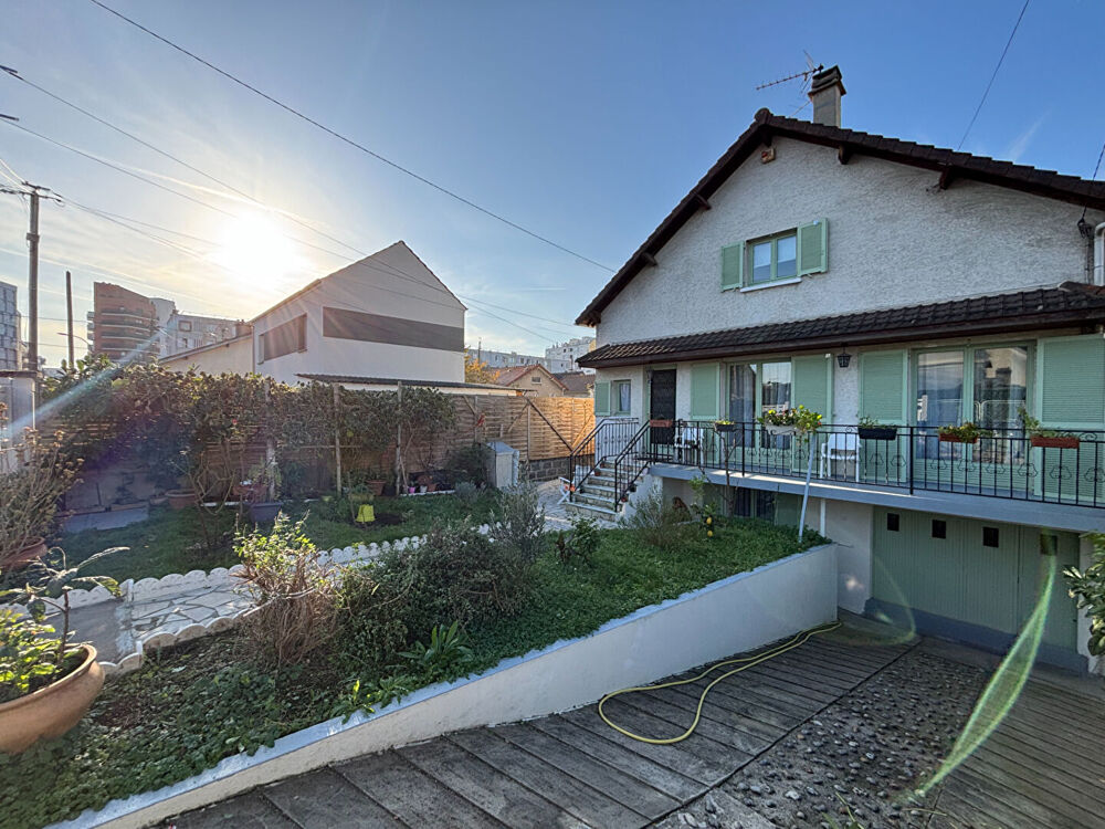 Maison 5 pièces 147 m² · à Bezons · 147 m² · 599 000 €
