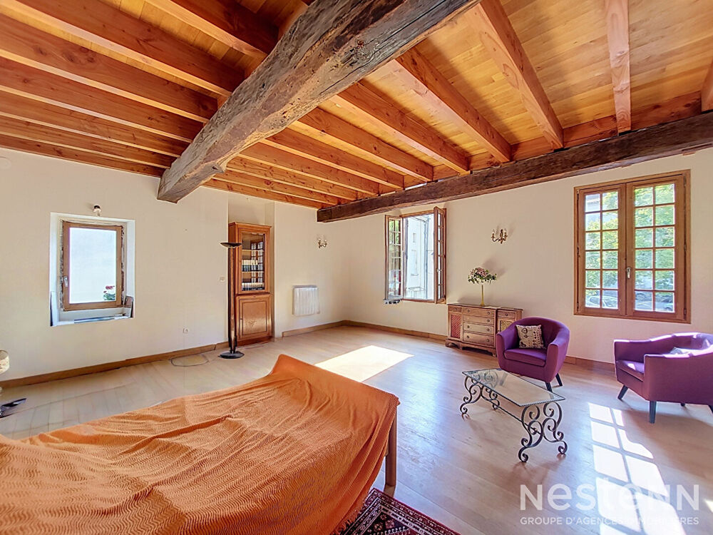A Vendre Maison de village en pierre de 85 m² avec 30 m² supplémentaire restant à aménager