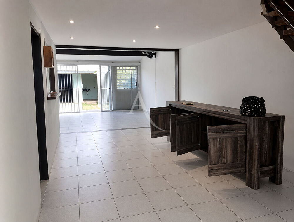 Maison T3 duplex - Kourou