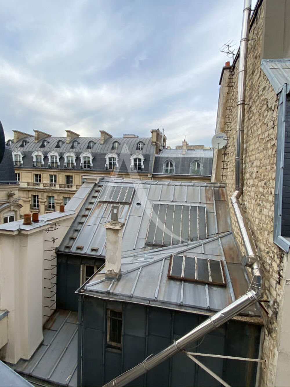 Appartement a louer paris-8e-arrondissement - 1 pièce(s) - 19 m2 - Surfyn
