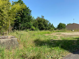  Terrain à vendre 809 m²