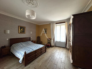  Maison à vendre 8 pièces 203 m²