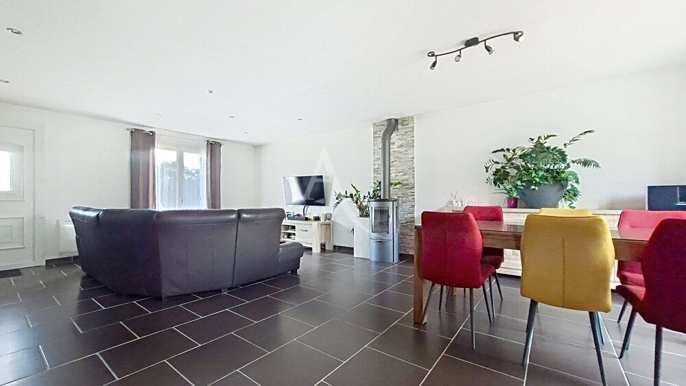 Vente Maison En exclusivité sur les hauteurs de Briollay Briollay