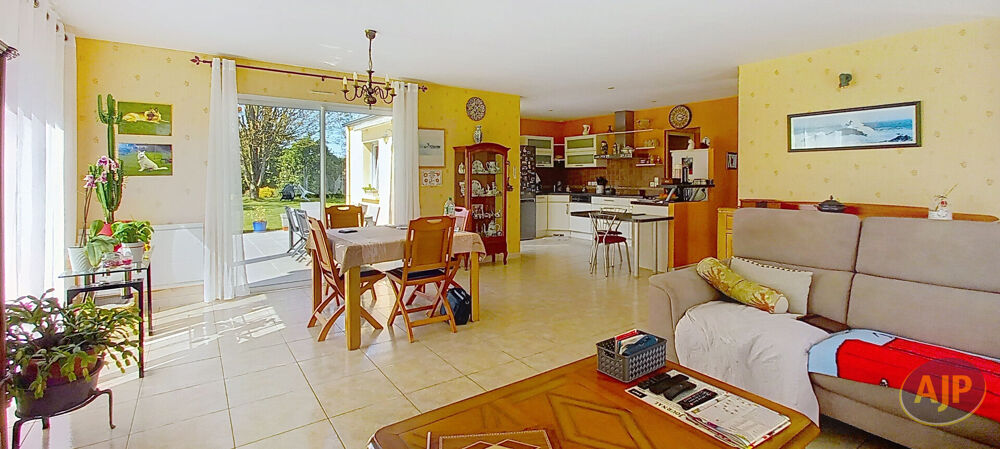 JUIGNE DES MOUTIERS : Maison de 118m²