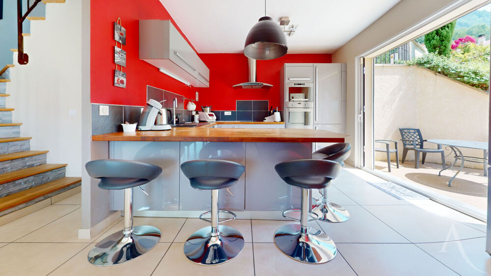 à vendre  Maison Goncelin (38570)