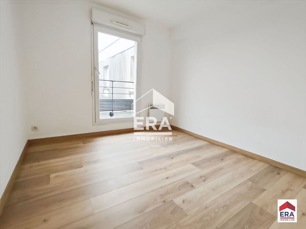 Vente Appartement Appartement - 104 m² - 4 Chambres - Balcons - Parking privatif - Proche métro Roubaix